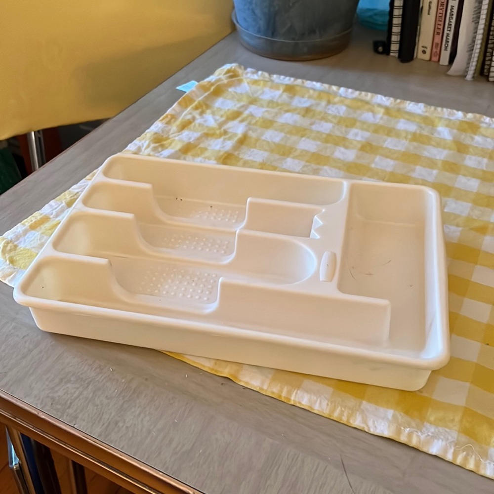 Kitchen Utensil Organizer